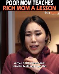 Stella is a snobby, uptight mom who only cares about status and money. When  her son Nick invites his best friend Joey and his step-mom over for the  holidays, she cancels her