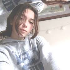 Tabitha Breen (@breen_tabitha)