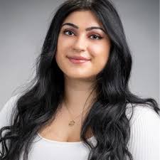 I am so happy to share that I have started a new position today as Junior  Marketing Associate at L'Oréal