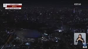 이병헌은 올해 칸 영화제 비경쟁 부문 초청작인 한재림 감독의 재난 영화 '비상선언'에 송강호, 이병헌, 전도연, 임시완 등과. Q5lyb5 Aup8v8m