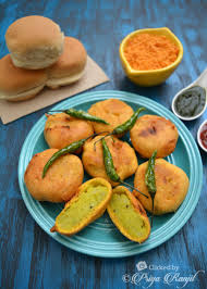 Cook Like Priya Batata Vada Recipe Mumbai Style Batata Vada Recipes Batata Vada Cooking Recipes