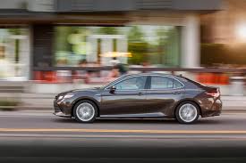 Toyota camry hybrid viene con un motor de 2.5 litros con 176 caballos de fuerza y propulsor eléctrico de 118 caballos de fuerza. 2019 Toyota Camry Xle Hybrid 23 Toyota Usa Newsroom