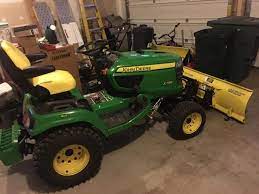 John Deere 700 Series Garden Tractors