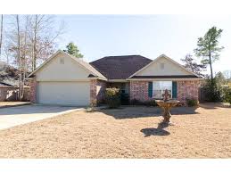 Home For Sale In Haughton 121 Fox Chase Dr 159900 Real Estate Shreveport Home And Family