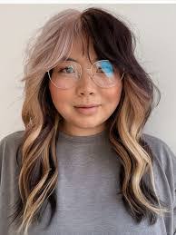 Alisa Vin's Instagram, Twitter & Facebook