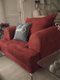 مباع كنب لون خمري شمواه اثاث اوروبي مستعمل للبيع Facebook