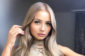 Hot housewife only my personal photos, only original content sexwife! Love Island Jedna Z Uczestniczek To Znajoma Karoliny Gilon Na Jej Instagramie Prowadzaca Show Jest Czestym Gosciem