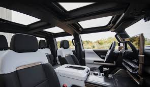 Its design visually communicates extreme capability, which is reinforced with rugged architectural details offered with a premium. Gmc Hummer Ev Revealed Big Price Tag And A Big Wait Drive Tesla Canada
