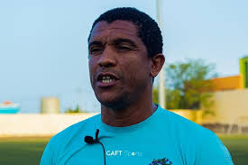 Nilton Ramos deixa comando técnico do FC Derby