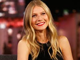 She garnered worldwide recognition through her performance in shakespeare in love (1998). I2y7tbicn3y8qm