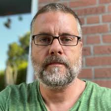 Alexander Nowak :python: (@alenowak@masto.ai)