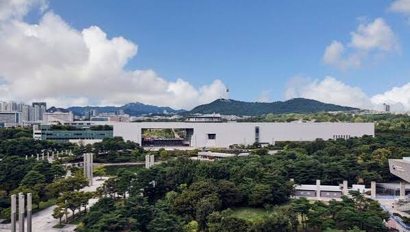 국립중앙박물관