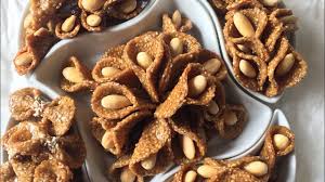 Ramadan Simsimiya Ou Blighates Babouches 4 Modeles رمضان بليغات بالزنجلان مقرمشة و لذييذة Youtube Yummy Treats Treats Yummy