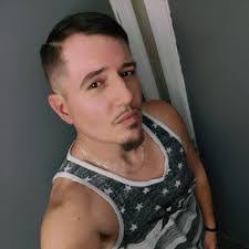 Jamie Hempel's Instagram, Twitter & Facebook