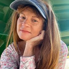 Does vermiculite pool bottom contain asbestos?