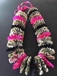 Schimbați ruble rusești în lei moldovenești (rub/mdl). Money Lei Has 40 Dollars In It Graduation Gift Birthday Gift Money Lei Crafty Gifts Graduation Gifts