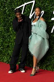 Jun 24, 2021 · rihanna and a$ap rocky were spotted having a hot date night out in soho, filled with public displays of affection after months of speculation if the two were a couple. Rihanna A Ap Rocky Spotted In Barbados Holding Hands And Displaying Pda Urban Islandz