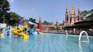Taman mini indonesia indah'daki ikonik altın salyangoz imax özel yapım sineması. Mengenal Wajah Indonesia Di Taman Mini Indonesia Indah