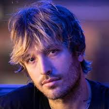 Adrian Roma's Instagram, Twitter & Facebook