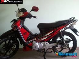 Simak ulasannya pada modifikasi motor balap supra x 125 di bawah ini. Harga Sticker Motor Terbaru Juni 2021 Biggo Indonesia