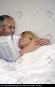 Es wurden keine gegenteile gefunden. Romantische Paare Die Im Bett Liegen Stockfoto 21445677 Bildagentur Panthermedia