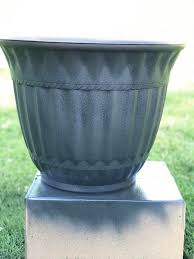 As always, painting planters and repurposing different containers into an outdoor decoration is so much fun. Flower Pot Makeover With Spray Paint My Sweet Home Living