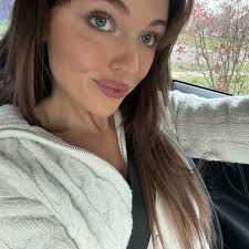 Elle Jackson (@ellejackson_) • Instagram photos and videos