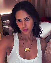 Beauty👩 is the wisdom of women🧕. Wisdom is the beauty😎 of men🤵. Am new  here, hope am welcome Guys. 💓😍