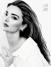 Joely Walker, beauty & health director