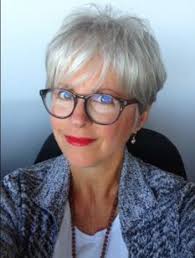 Trendy short hairstyles with glasses. 50 Classy Short Hairstyles For Grey Hair Gallery 2021 To Suit Any Taste