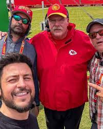 Derrick moved to Kansas City to become the Chiefs' Fan Engagement  Director—and now he's looking for the ultimate Chiefs superfan! Will he  find more than he bargained for when he meets Alana?