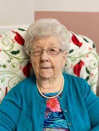 Trudy Michael's Instagram, Twitter & Facebook