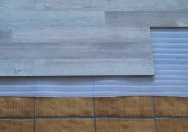 Erst wenn der untergrund vollständig trocken, eben und fest ist, kann das parkett auf den fliesen verlegt werden. Laminat Auf Fliesen Verlegen Das Mussen Sie Beachten Focus De