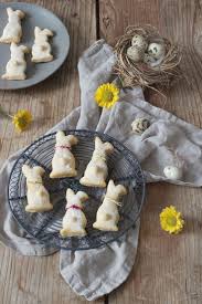 Osterhasen Aus Topfen Ol Teig Rezept Sweets Lifestyle Rezept Teig Rezept Osterhase Teig