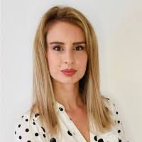 Lydia Coates's Instagram, Twitter & Facebook