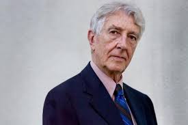 En dehors de la famille impériale en dehors de la famille impériale, les insignes de la légion d'honneur ornés de diamants constituaient sous le premier empire une marque d'estime particulière remise par l'empereur. Affaire Regeni Corrado Augias Rend La Legion D Honneur