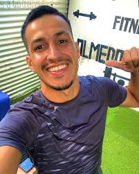 Enrique Olmedo's Instagram, Twitter & Facebook