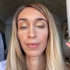 GLOWEYE LIQUID EYESHADOW