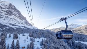 Der lockdown und die seither fehlenden gäste aus übersee haben drastische auswirkungen auf den tourismus. Seilbahn In Der Schweiz Eiger Express Am Jungfraujoch Reise Sz De