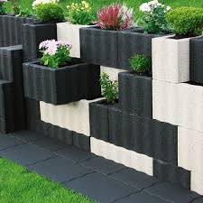 Macetas, jardineras ideas para el exterior y cómo ideas geniales que. 19 Ideas De Jardinera De Bloques En 2021 Ideas De Jardineria Jardines Verticales Bloques De Cemento