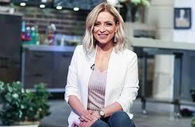 وتقوم ريم البارودي بمهاجمة أحمد سعد في اللقاءات الصحفية والتلفزيونية بعد زواجه من الفنانة سمية الخشاب التي لم تسلم. ØªØ¹Ù„ÙŠÙ‚ Ù…Ø³ÙŠØ¡ Ù…Ù† Ø±ÙŠÙ… Ø§Ù„Ø¨Ø§Ø±ÙˆØ¯ÙŠ Ø¹Ù† Ø£Ø­Ù…Ø¯ Ø³Ø¹Ø¯ Ø§Ù„ÙÙ†Ø§Ù†Ø© Ø§Ù„Ù…ØµØ±ÙŠØ© ØªØµØ± Ø¹Ù„Ù‰ Ø§Ù„Ø¥Ø³Ø§Ø¡Ø© Ù„Ø·Ù„ÙŠÙ‚Ù‡Ø§ Ø¹Ø±Ø¨ÙŠ Ø¨ÙˆØ³Øª