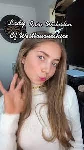 Emily Nevin's Instagram, Twitter & Facebook