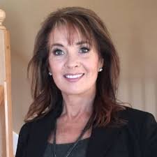 Yvette McCartney (@YvetteMcCartne1)