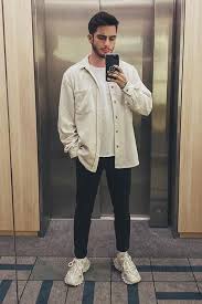 Les touches de nubuck ton sur ton au niveau des oeillets et de l'arrière du talon apporte un look décontracté et tendance. 16 Baskets Chunky Pour Homme La Tendance Clivante Du Street Wear Blog Mode Pour Homme Rienasemettre Fr