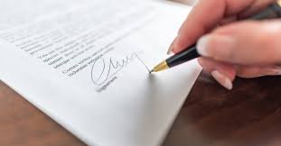 In a contract for services, the relationship between the parties is purely one of independent contracts (and one party cannot be held vicariously liable for a contract of service is usually that between a employer and payroll employee. Contract For Services Everything You Need To Know