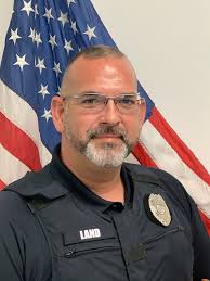 Damon Land's Instagram, Twitter & Facebook