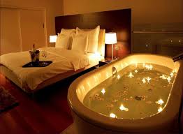 10 Romantic Bedroom Ideas For Couples In Love Archlux Net Valentines Bedroom Romantic Bedroom Decor Romantic Bedroom