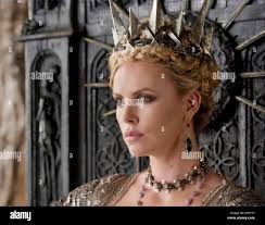 Snow white queen film hi-res stock photography and images