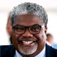 Renee Pate's Instagram, Twitter & Facebook