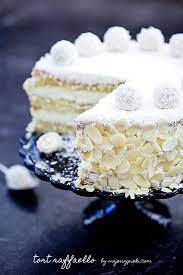 It wasn't too sweet and it's so creamy and doesn't separate in the fridge which is nice. Torta Raffaello Con Crema Al Latte Di Cocco Panna Montata Mascarpone E Cioccolato Bianco Con Copertura Di Fari Kuchen Und Torten Kuchen Rezepte Dessert Ideen